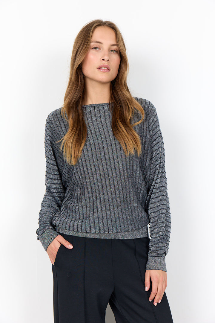 Violetta 2 Sweater