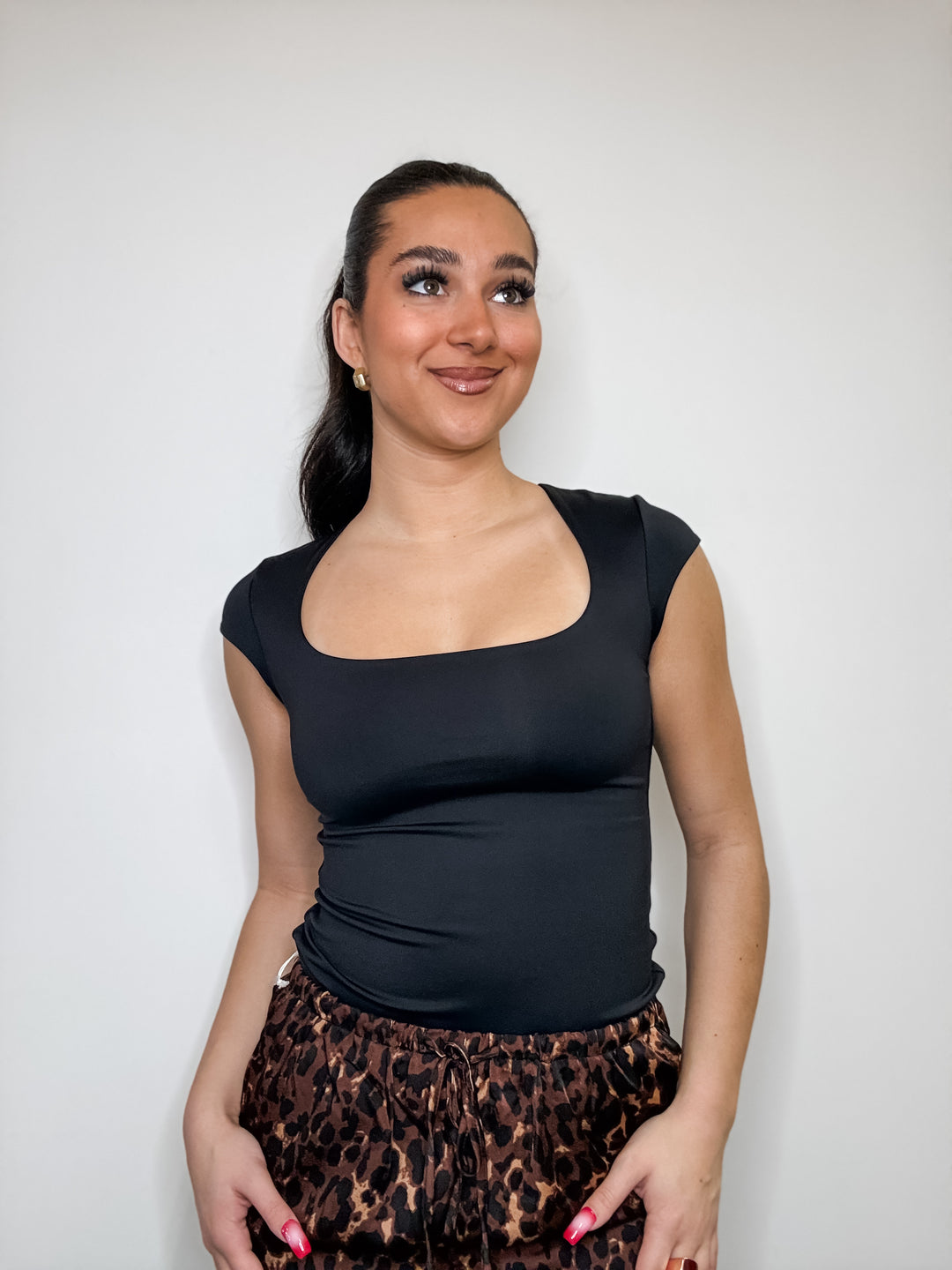 Tiara Signature Top