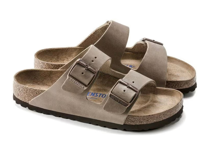 Birkenstock Arizona Sandals - Tobacco Brown
