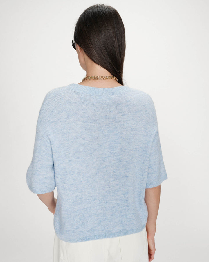 Vamos Sweater Tee