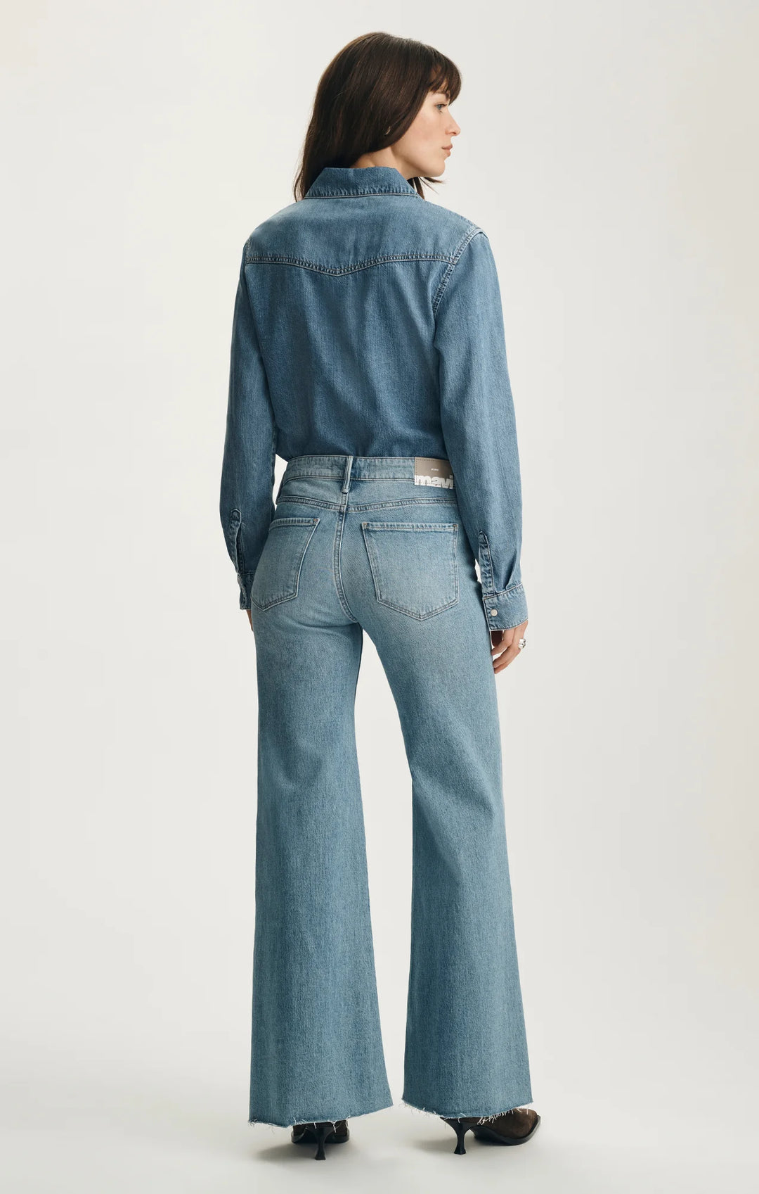Grace Bleached Classic Blue Jean