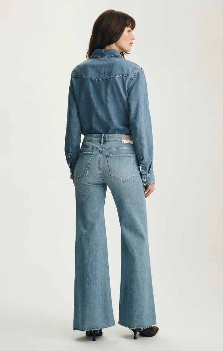 Grace Bleached Classic Blue Jean