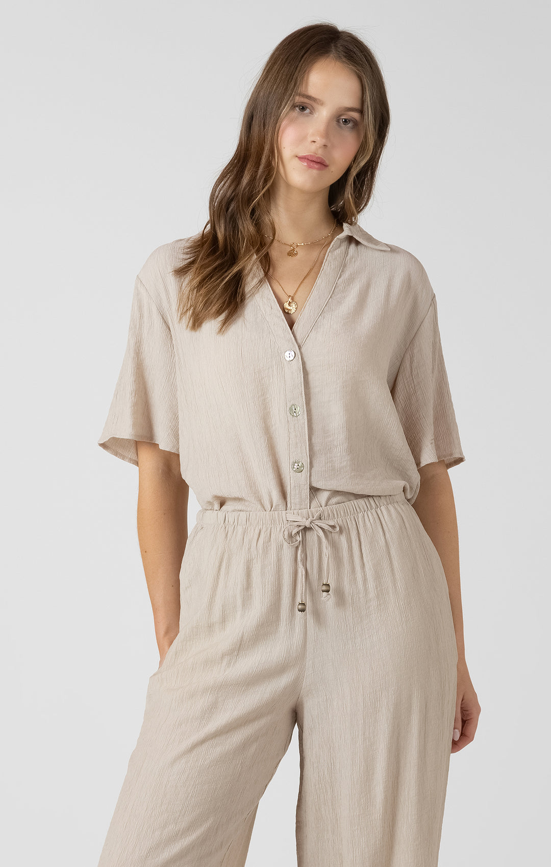 Flowy Collared Short Sleeve Blouse